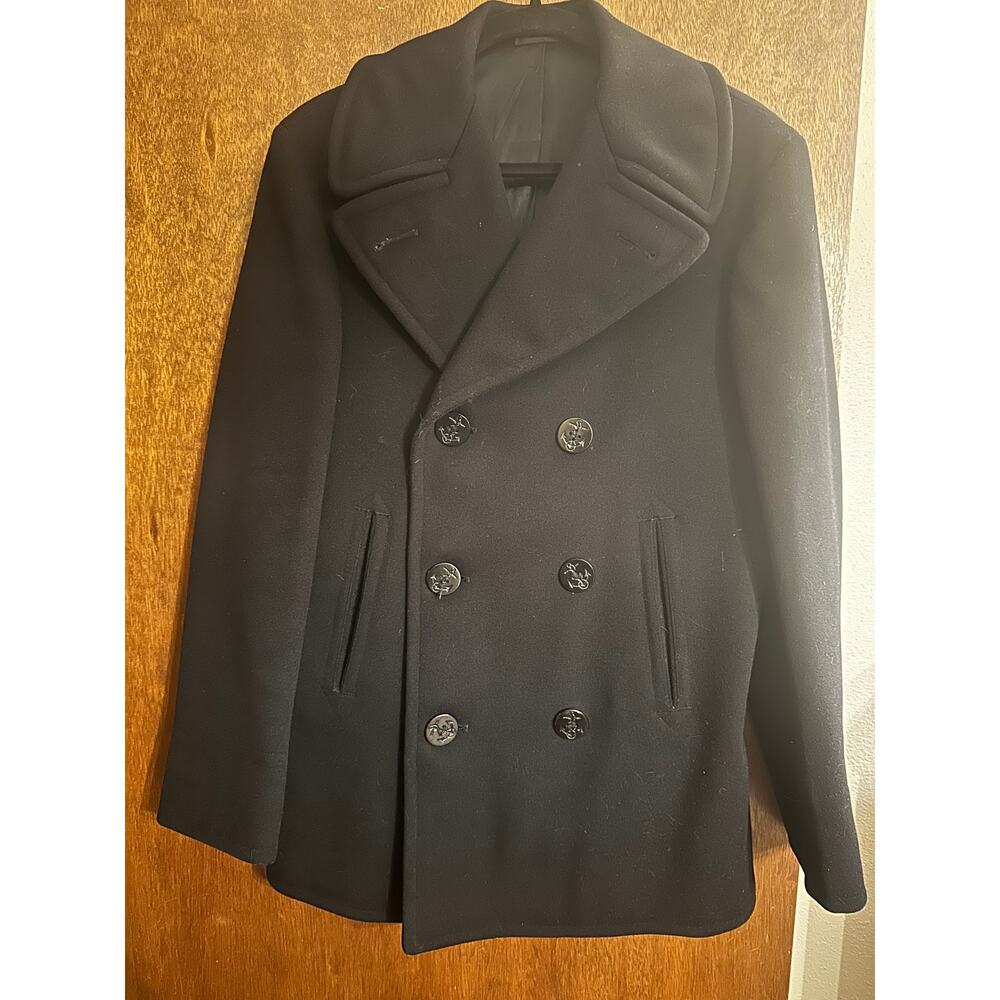 VINTAGE USN NAVY KERSEY WOOL DOUBLE BREASTED PEACOAT; SIZE 34R